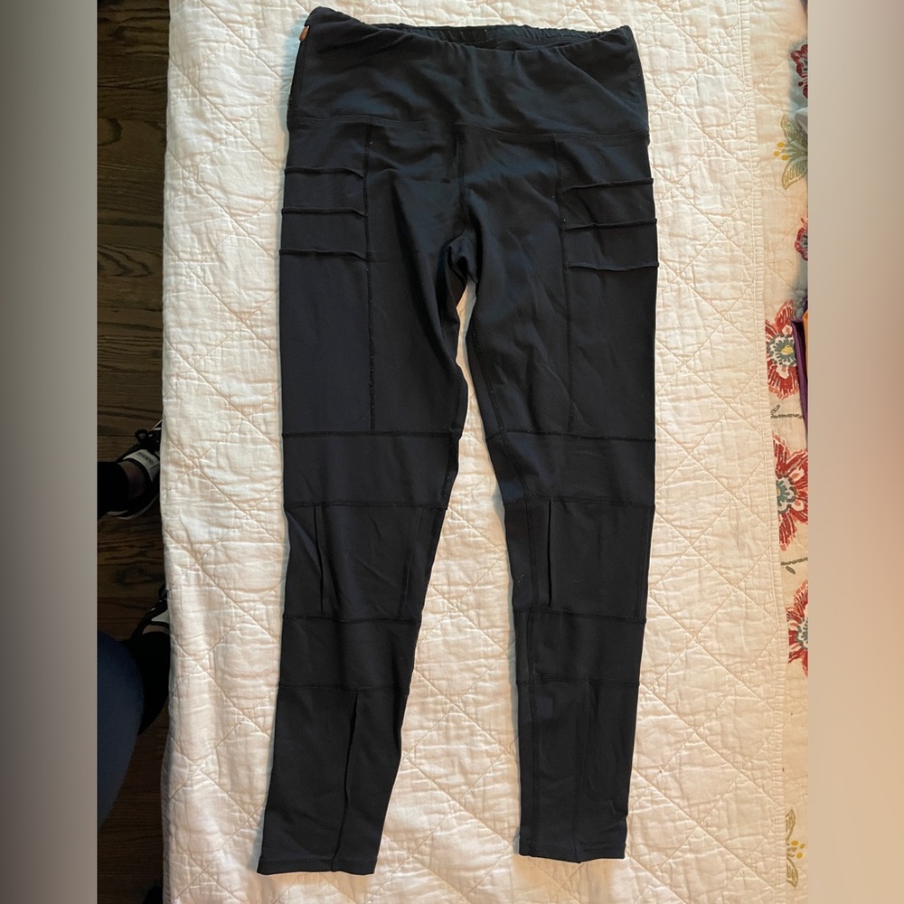 Oiselle Black Moto Leggings